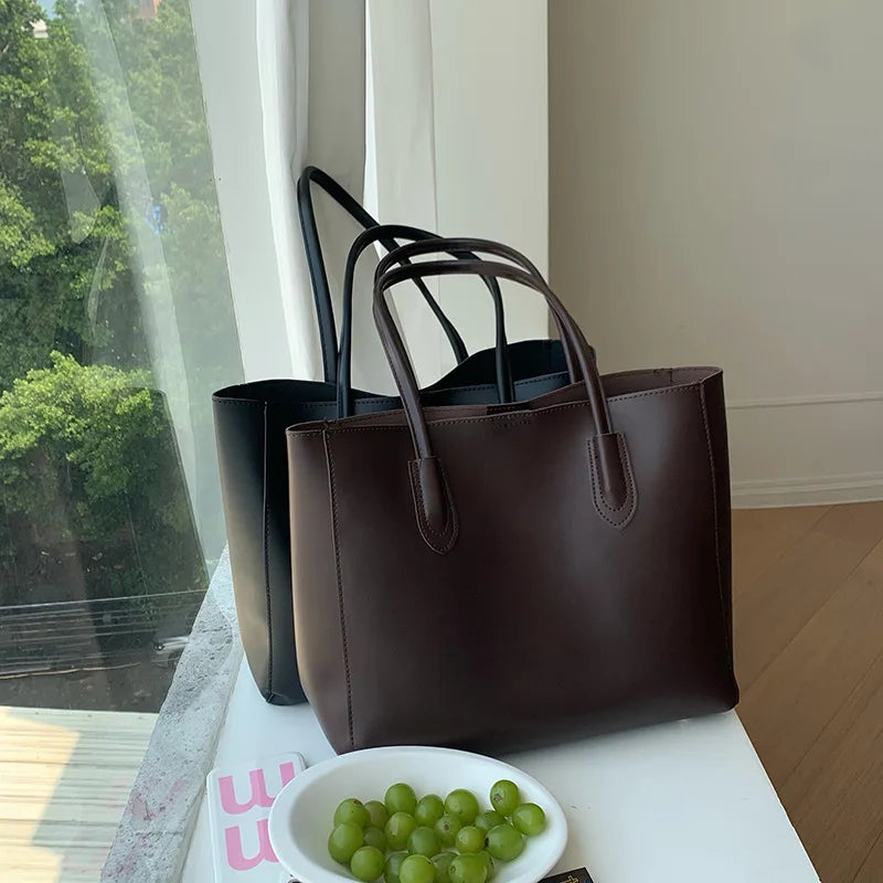The Aria Tote