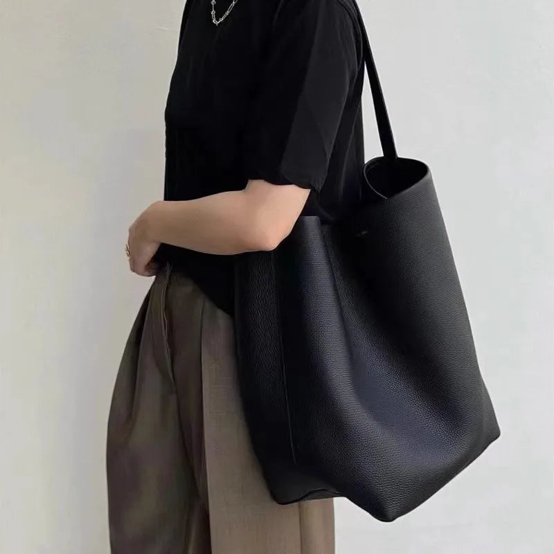 The Noa Bag Full