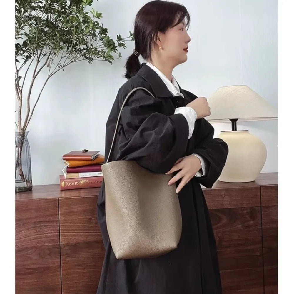 The Noa Bag Full