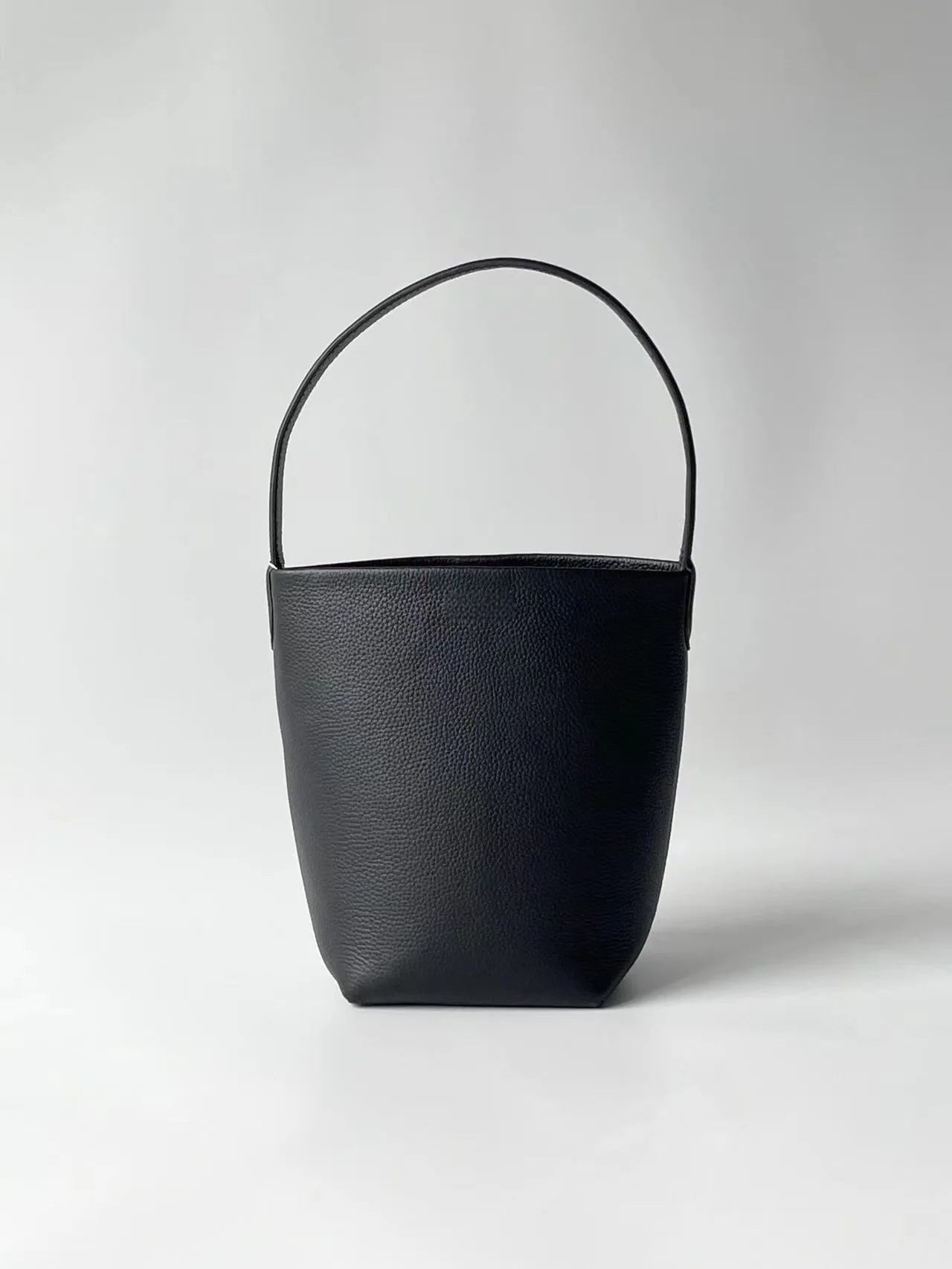 The Noa Bag Full