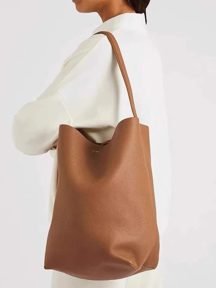 The Noa Bag Full