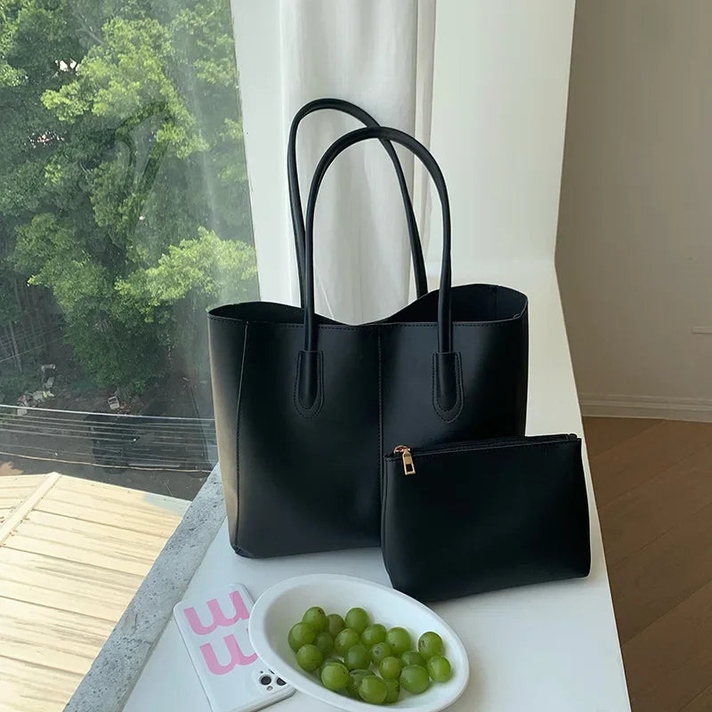 The Aria Tote