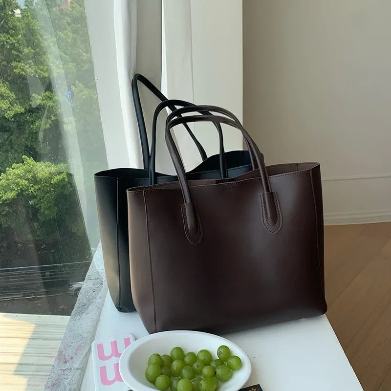 The Aria Tote