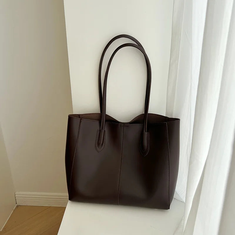 The Aria Tote